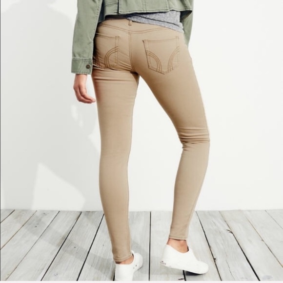NWT Hollister Pants - Picture 5 of 5